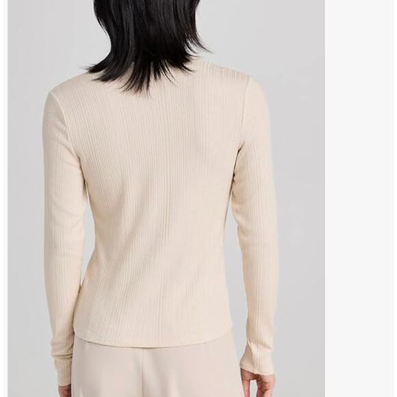 NWOT Vince V-Neck Henley in Birch Cream Light Tan Ribbed Medium - Picture 7 of 8